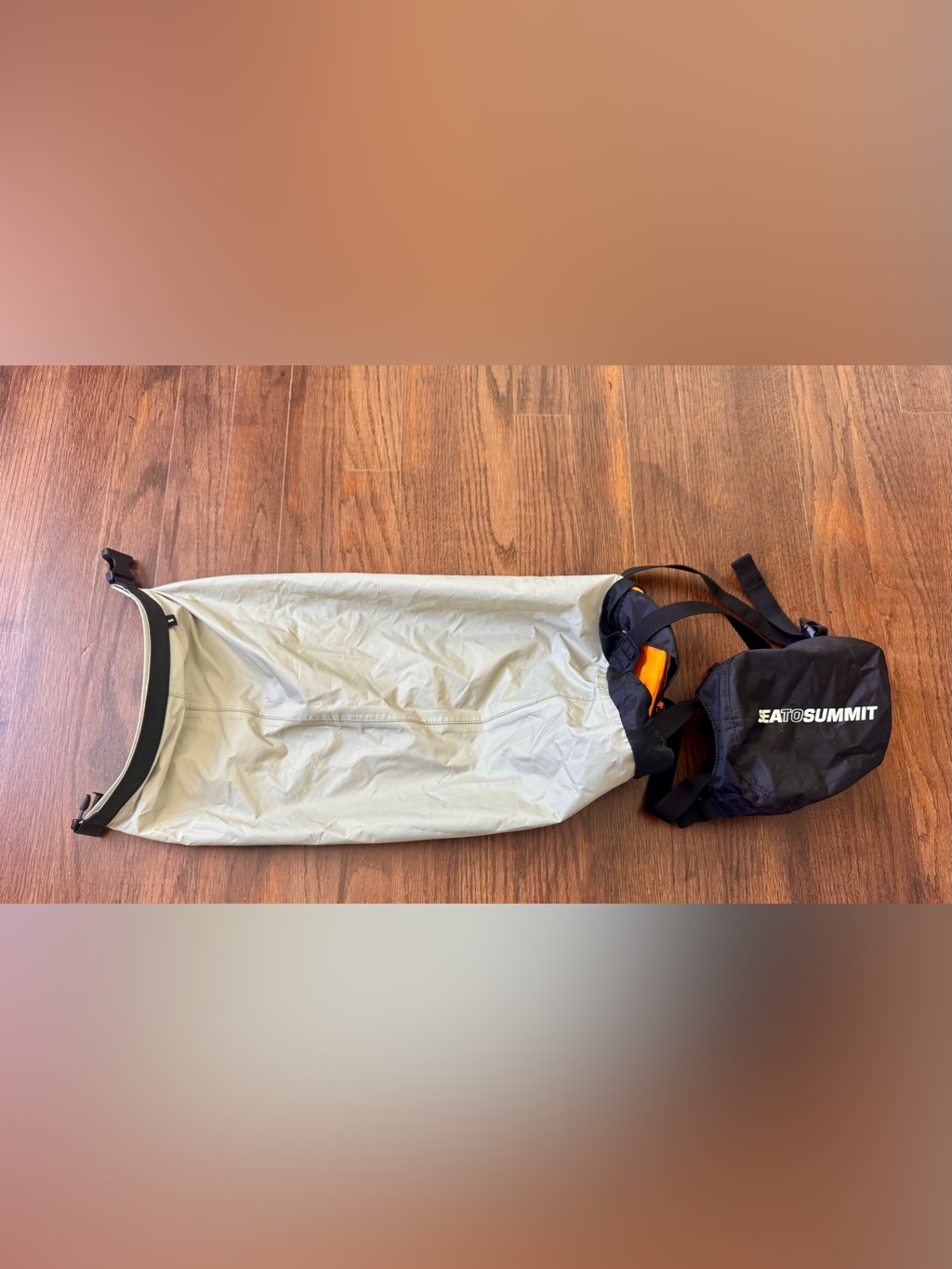 Sea To Summit Event Waterproof Compression Dry Sack Size Small — image 2 of 3